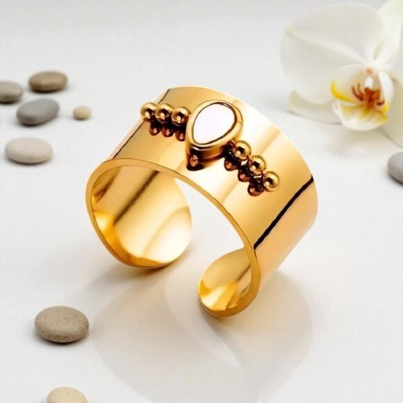 🆕 Boho Chic Wide Band Ring 18K Gold Plated Stainless Steel Natural Shell - Picture 6 of 12